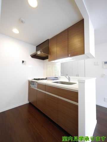 キッチン　ランテンヌ四谷