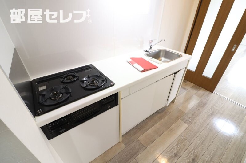 キッチン　キッチンスペースも広くて使いやすい