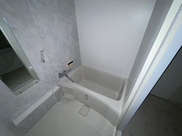 バス・シャワールーム　中学校