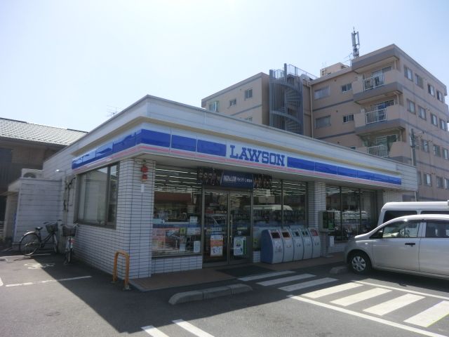コンビニ　ローソン春日部緑町四丁目店（コンビニ）まで1056m