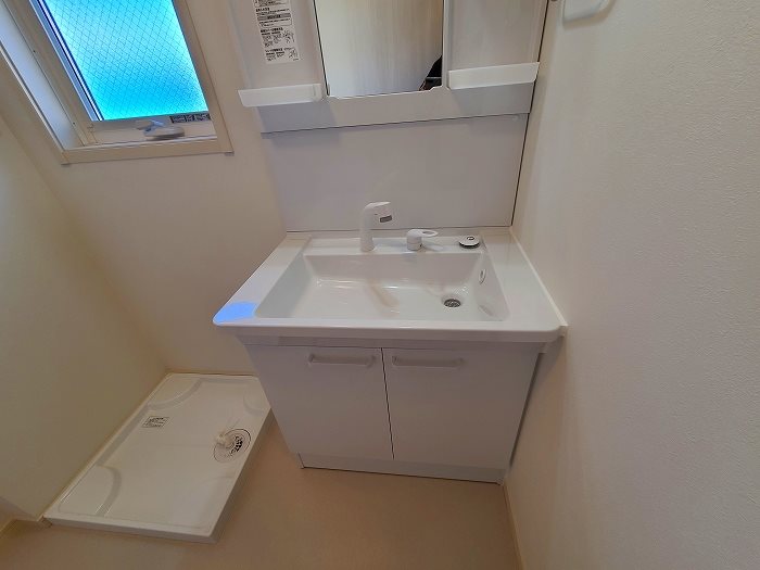 洗面設備　反転タイプ