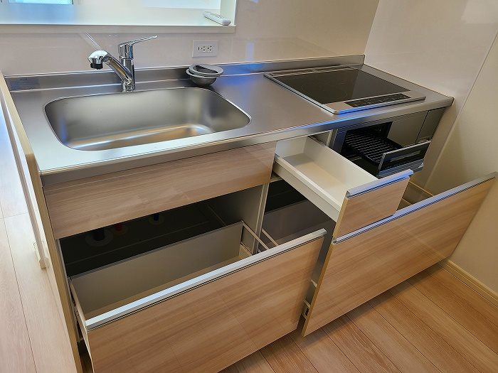 キッチン　反転タイプ