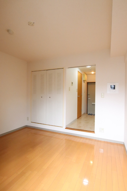 その他部屋・スペース　洋室６．７帖