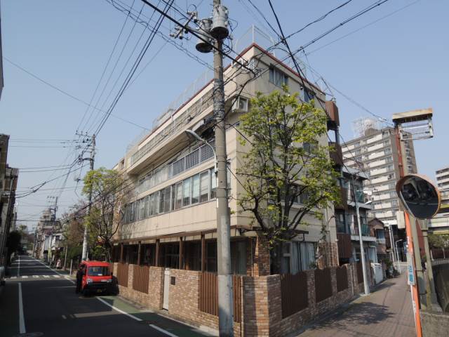 幼稚園・保育園　やまと保育園（幼稚園・保育園）まで353m