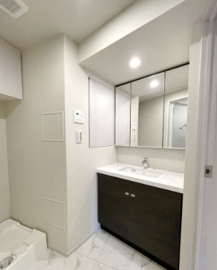 洗面設備　※別部屋写真参照