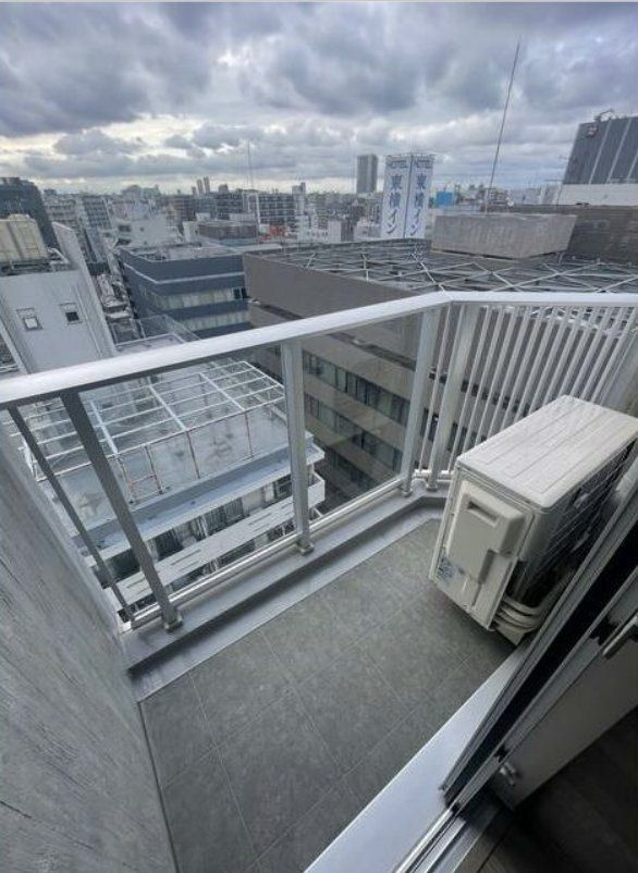 バルコニー　バルコニー