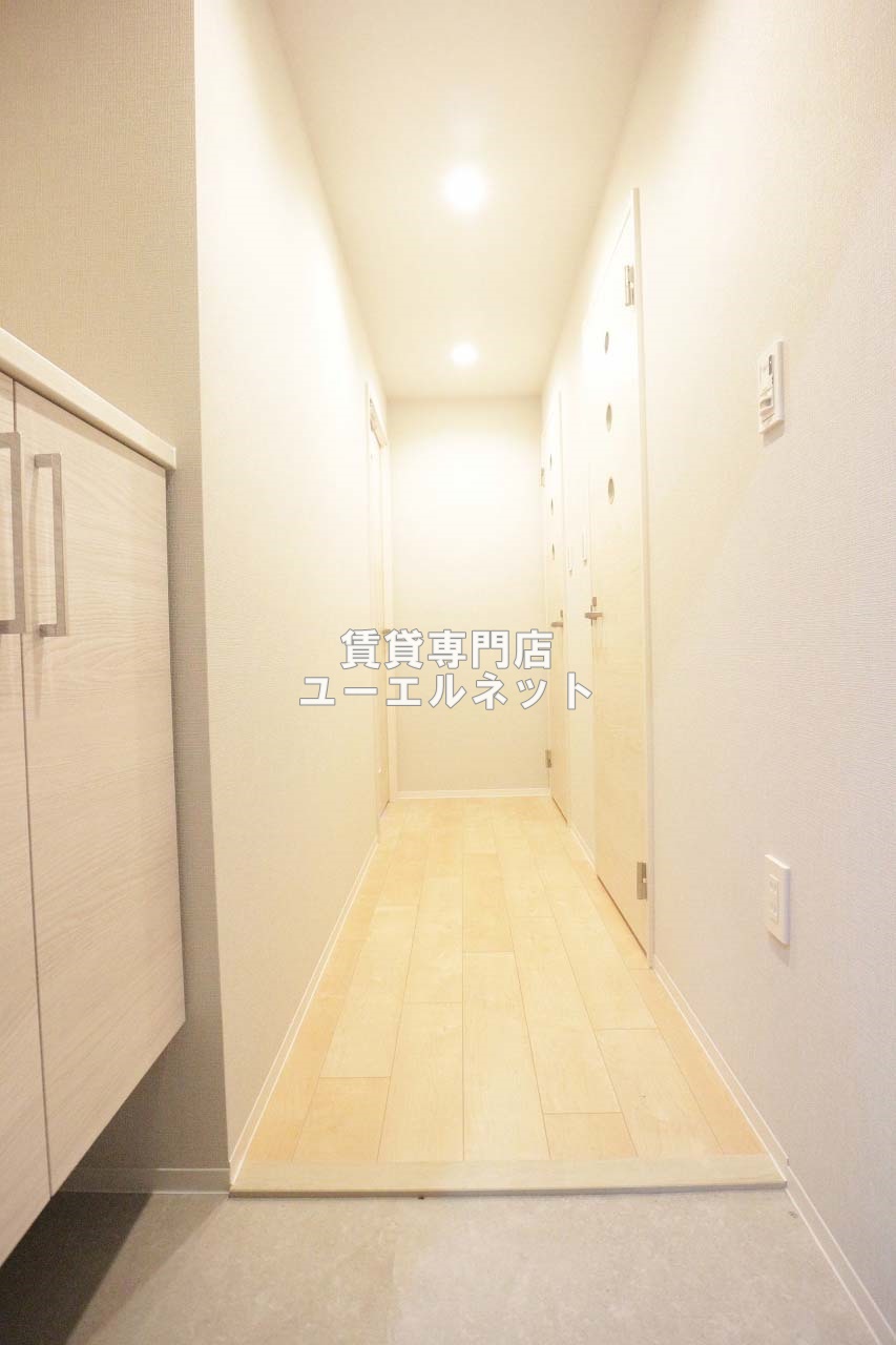 玄関　住まいの顔ともなる玄関