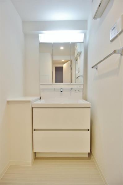 洗面設備　参考写真