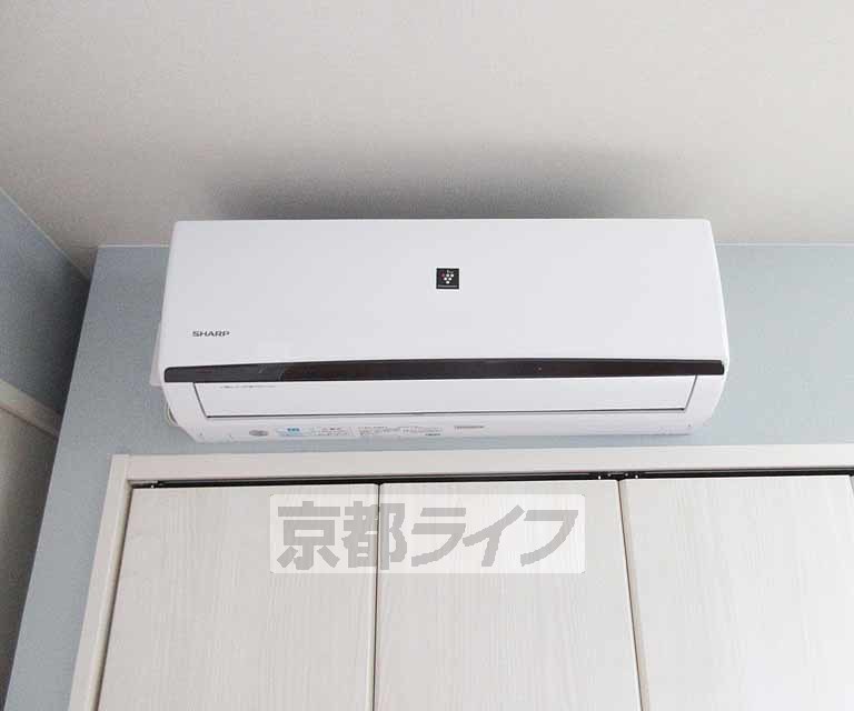 その他設備　エアコン付き。