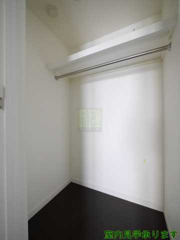 収納　プライムアーバン新宿内藤町