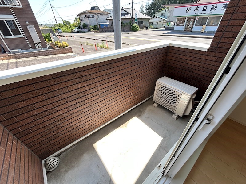 バルコニー　当物件の参考写真です。(同建物の部屋)