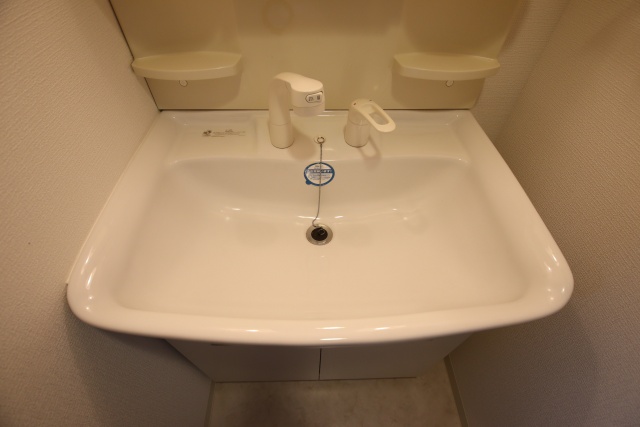 洗面設備　※別室の参考写真の為、現況優先です。