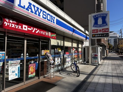 コンビニ　ローソン 港区市岡元町一丁目店（コンビニ）まで301m