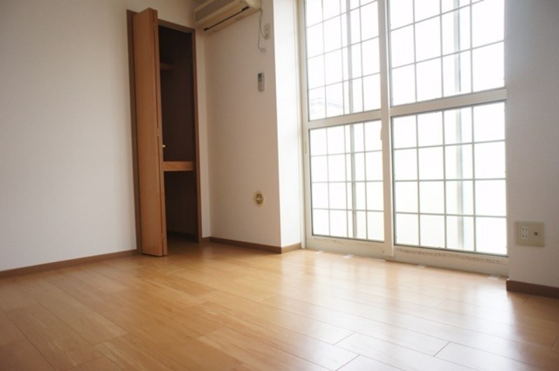 居室・リビング　図面と現状に相違がある場合には現状を優先