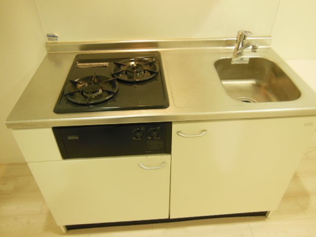 キッチン　同物件同号室のお写真です。