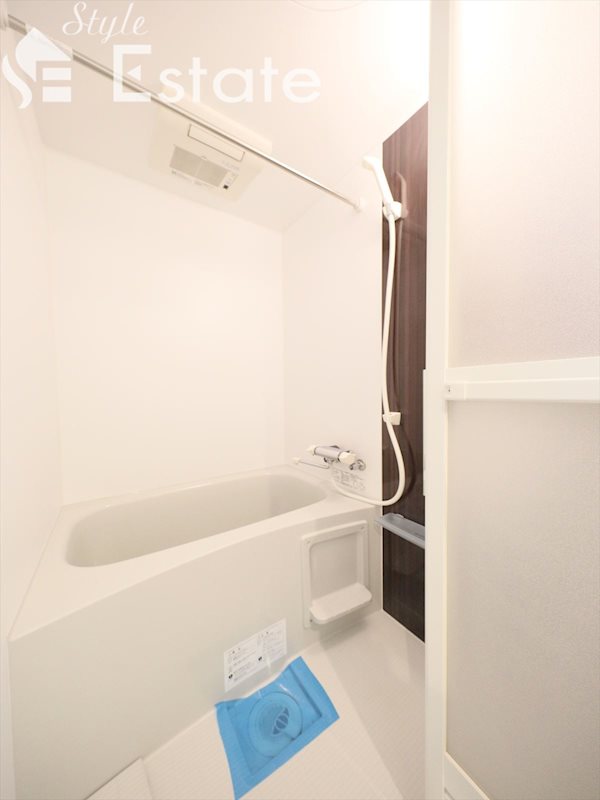 バス・シャワールーム　バスルーム　同仕様内装