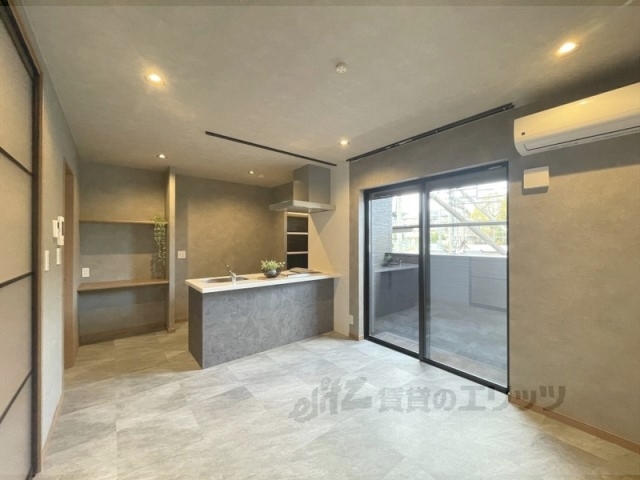 居室・リビング　リビング