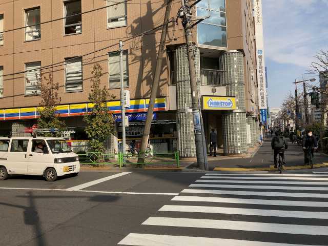 コンビニ　ミニストップ日本橋馬喰町２丁目店（コンビニ）まで342m