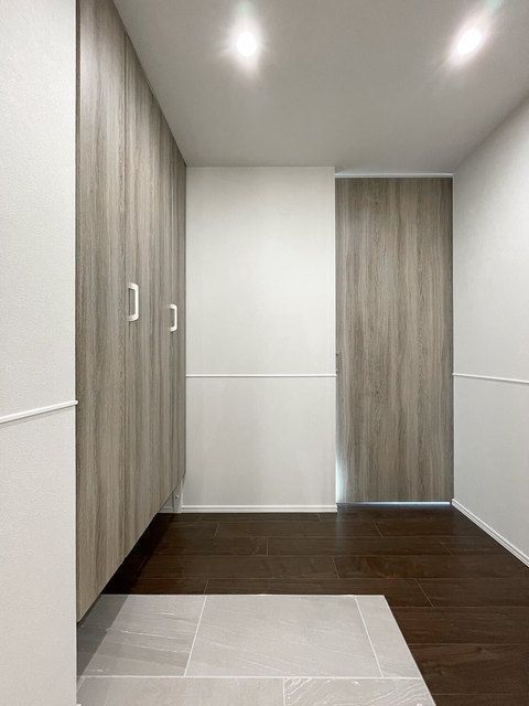 玄関　☆広々とした玄関☆