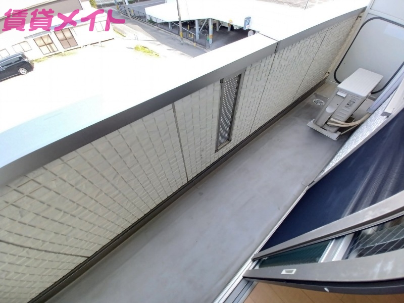 バルコニー　同型参考写真