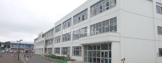 小学校　北の台小学校（小学校）まで491m