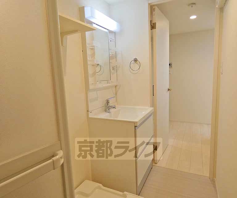 洗面設備　独立洗面台です！