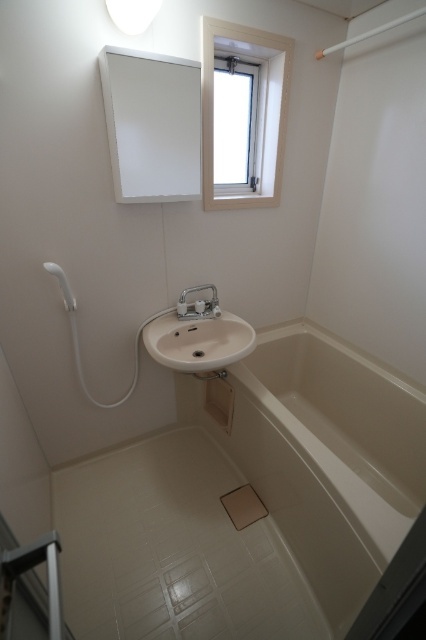 バス・シャワールーム　２階のお部屋の画像