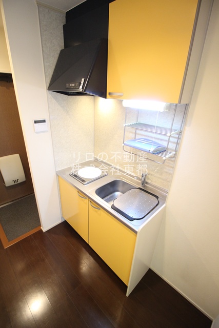 キッチン　火を使わず安心でお掃除も簡単なＩＨコンロ１口付です♪