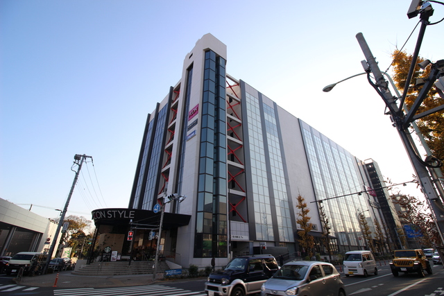 ショッピングセンター　イオンスタイル碑文谷（ショッピングセンター）まで568m