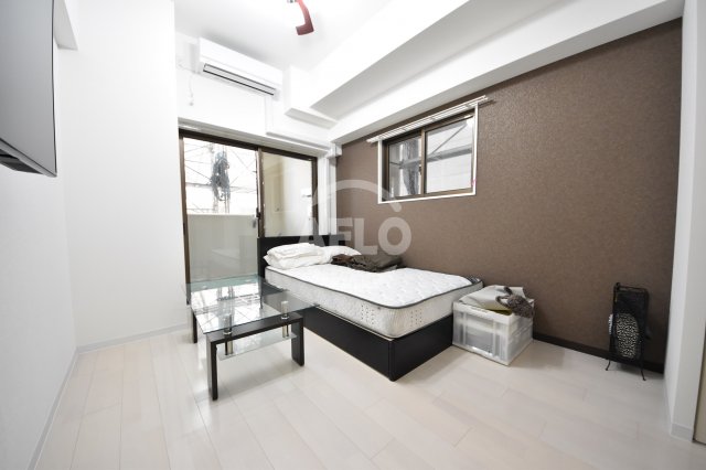 居室・リビング　Luxe西長堀（ラグゼ西長堀）　洋室