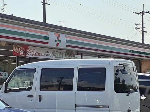 コンビニ　セブンイレブン藤沢台店様（コンビニ）まで562m