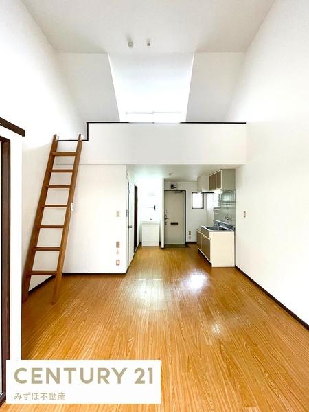 居室・リビング　洋室　9帖