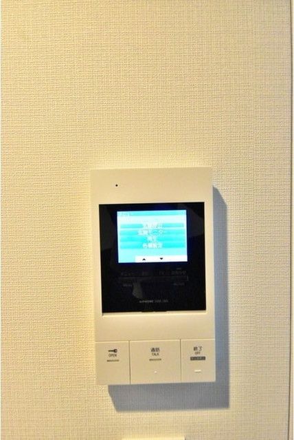 セキュリティ　☆モニター付きインターホン☆