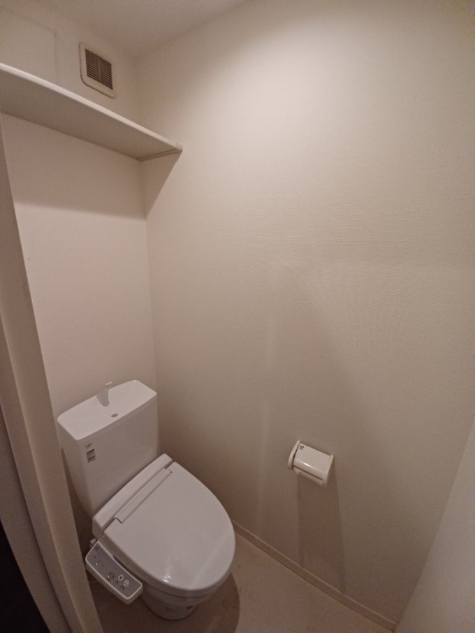 トイレ　別部屋参考写真