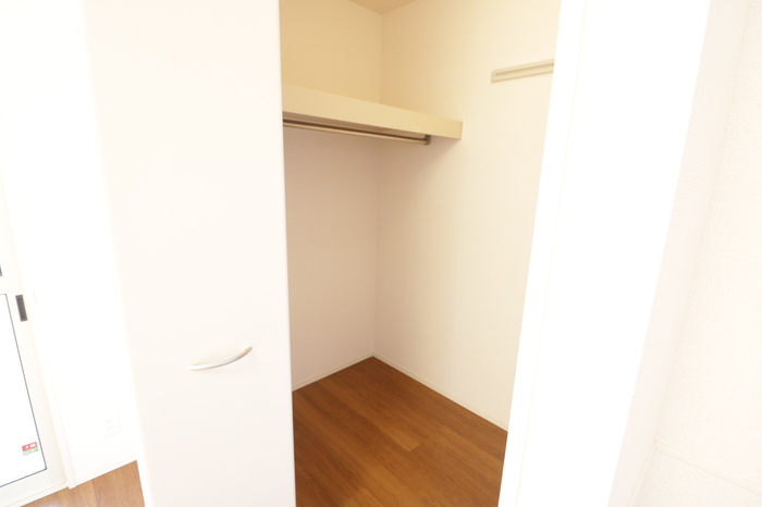 収納　ウォークインクローゼット