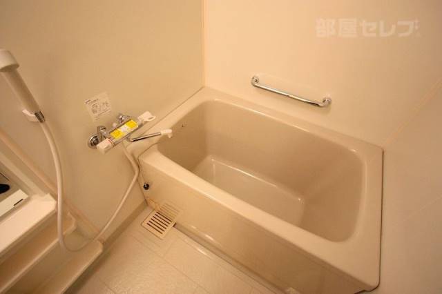 バス・シャワールーム　お風呂