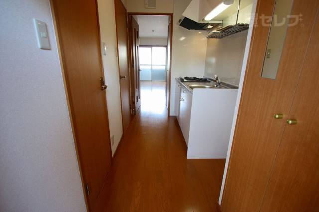 玄関　玄関からの写真