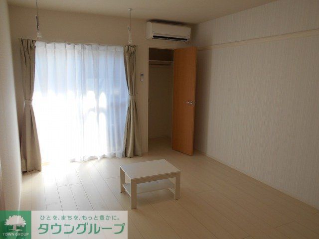 居室・リビング　反転タイプ有