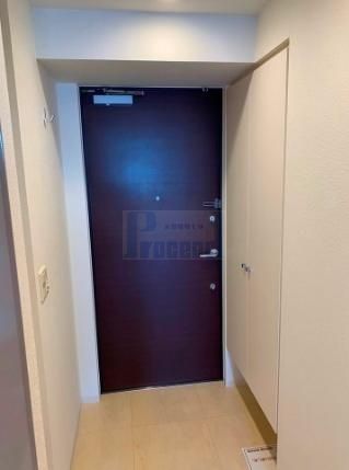 玄関　※別部屋参考写真※現況優先です