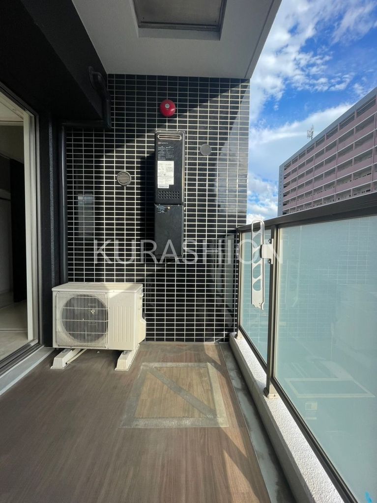 バルコニー　バルコニー