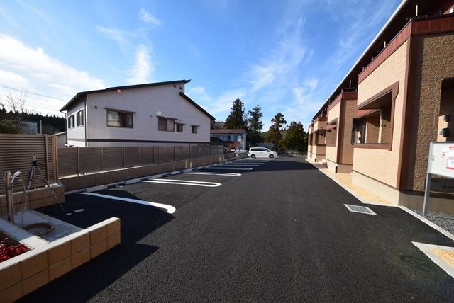 駐車場　敷地内駐車場