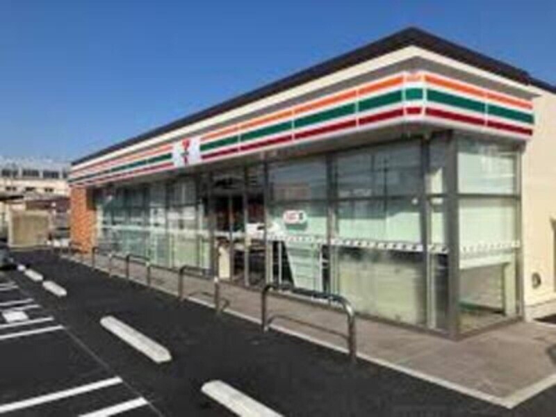 コンビニ　セブンイレブン大阪川口2丁目店（コンビニ）まで118m