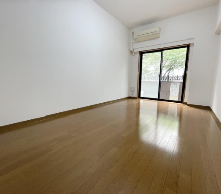 居室・リビング　※別部屋参考写真☆高層階で明るい室内☆