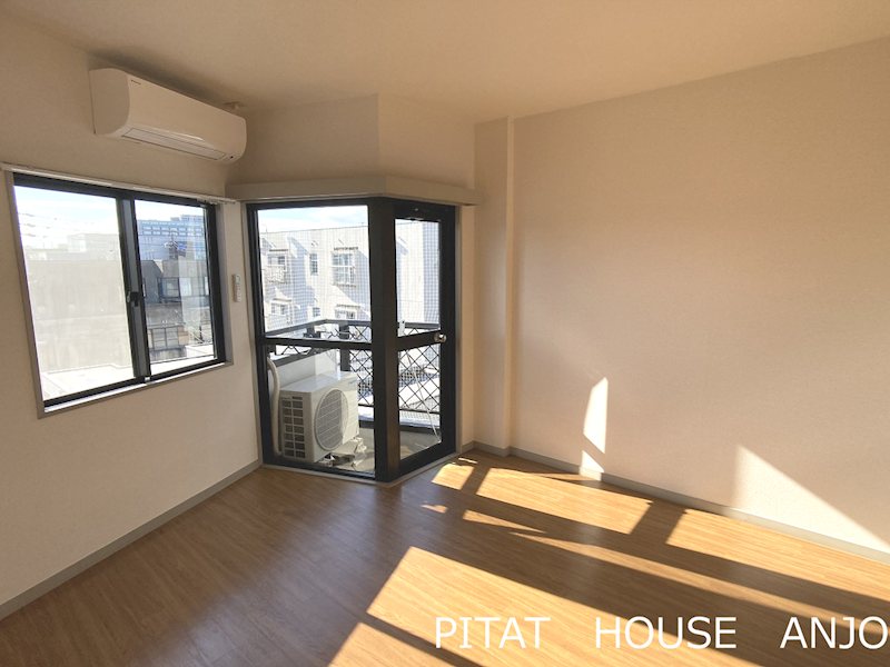 居室・リビング　参考写真４０４