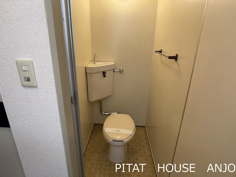 トイレ　参考写真４０４