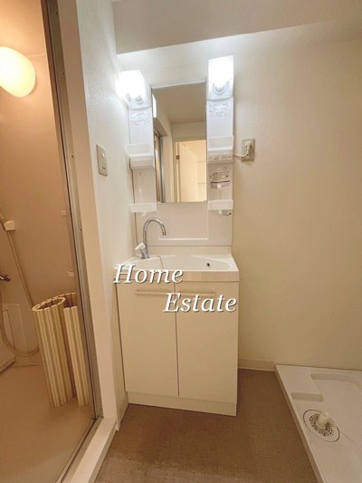 洗面設備　同仕様