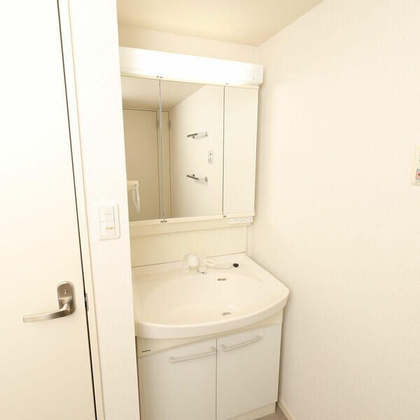 洗面設備　☆嬉しい独立洗面台☆