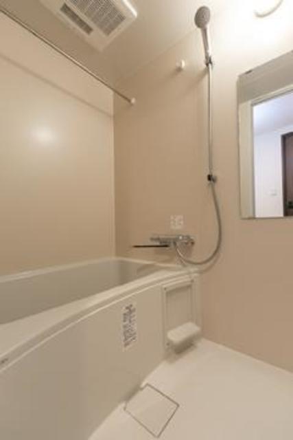 バス・シャワールーム　※写真は同タイプ住戸です。