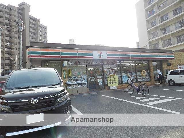 コンビニ　セブンイレブン小倉三萩野２丁目店（コンビニ）まで330m