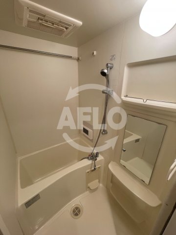 バス・シャワールーム　エステムコート心斎橋EASTエリジオン　浴室